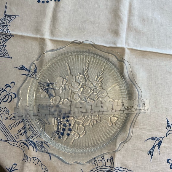 Depression Glass Vase and Plate - Picture 7 of 10